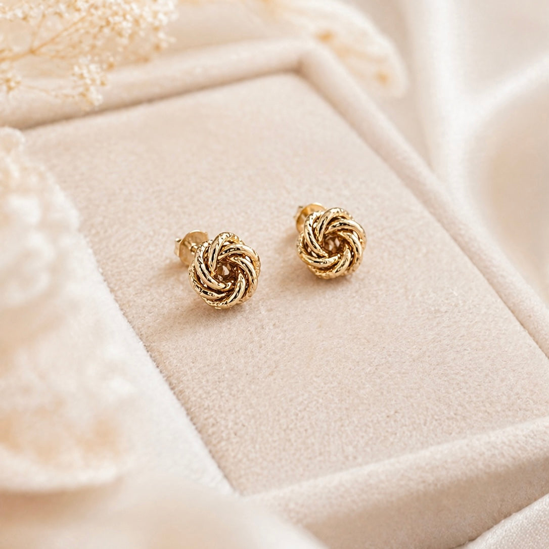 Aretes Classic Knot