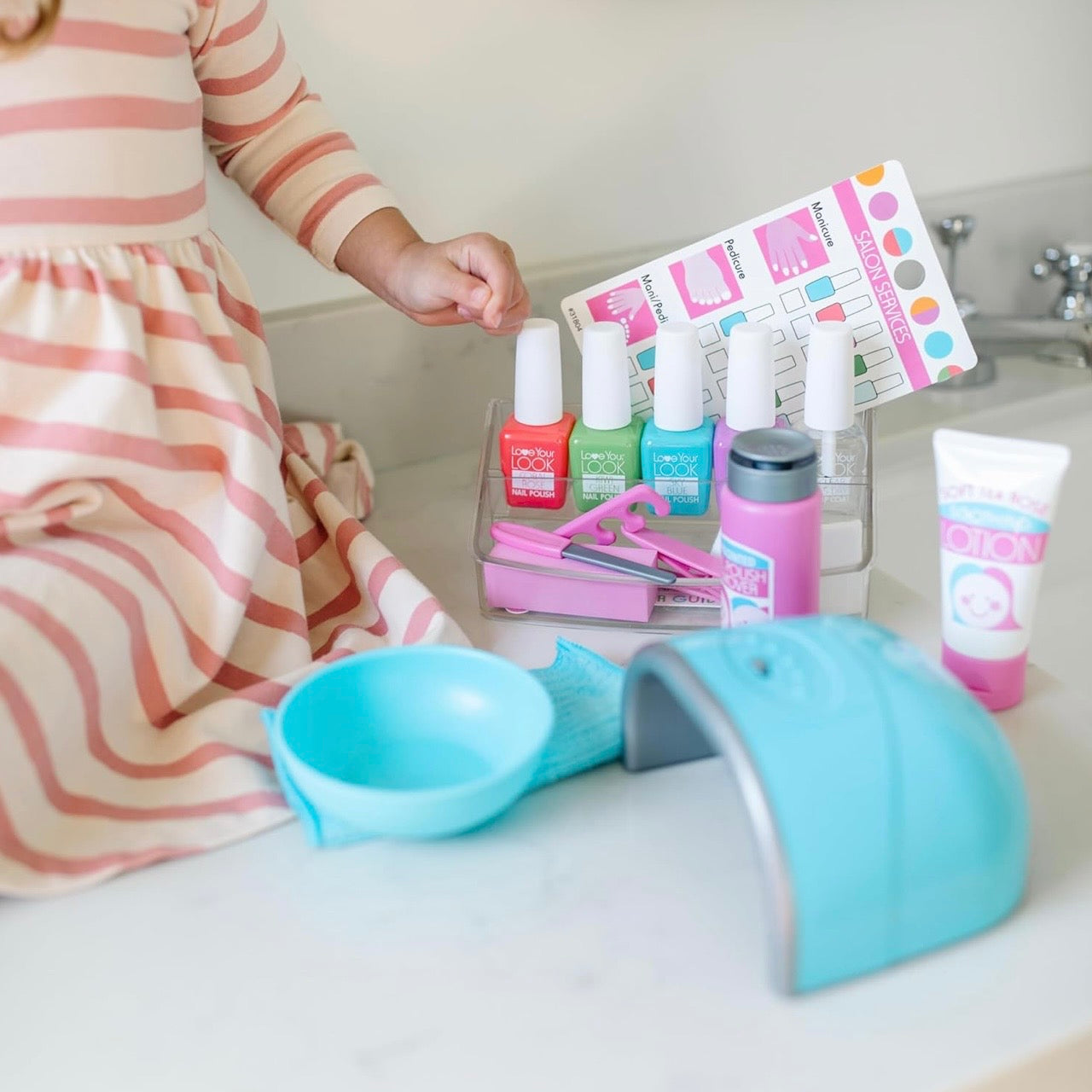 Juego De Manicure Little Care Studio